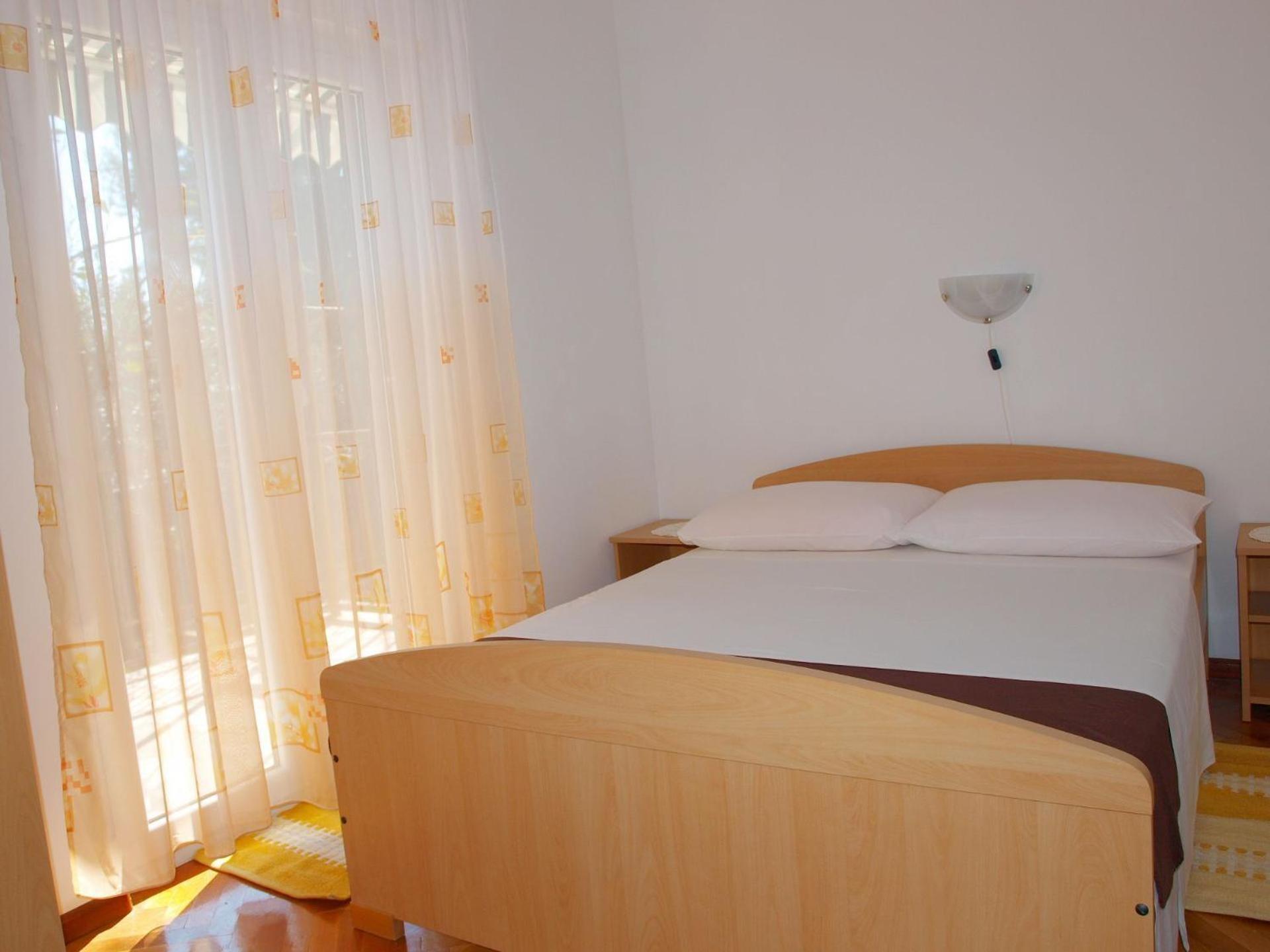 Apartments Mirja - 100M From The Beach & Parking Trogir Exterior photo