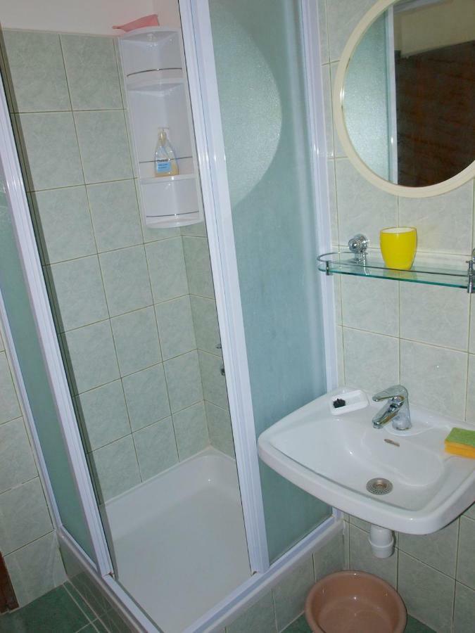 Apartments Mirja - 100M From The Beach & Parking Trogir Exterior photo
